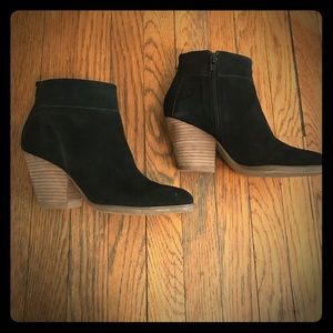 Steve Madden black suede booties